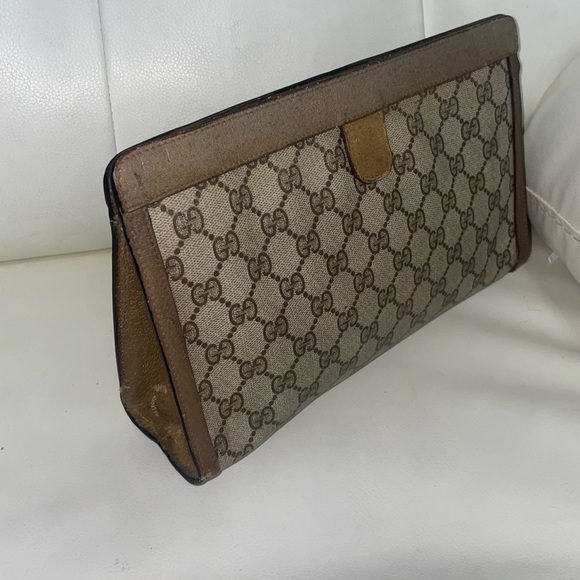 Authentic Gucci Large Monogram Canvas Pouch with Brown and Tan Accents - Picture 3 of 10